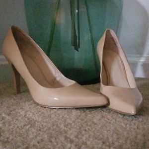 Nine west pumps